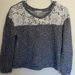 Grey long shirt with Flower laced